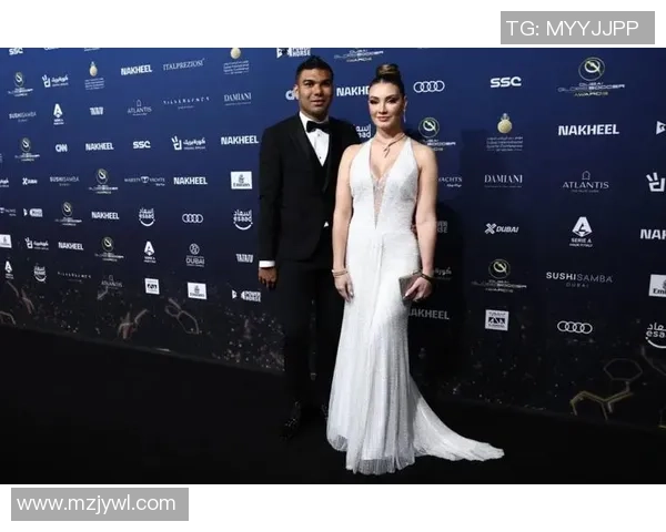 足球明星的另一半:揭晓不同球星女友的名字与故事